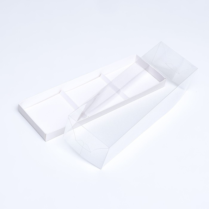 Коробка для муссовых пирожных 3 штуки, 26x8,5x6 Белый Коробка для муссовых пирожных 3 штуки, 26x8,5x6 Белый