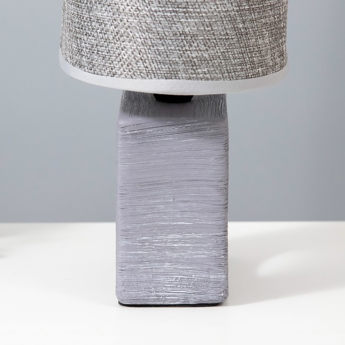 Настольная лампа Настольная лампа "Мишель" Е27 40Вт серый 12,5х20х27 см