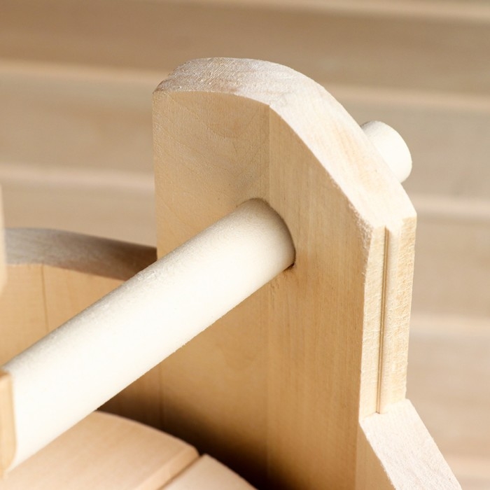 Кадка-бочка для засолки из липы, 10 л, с прижимным гнетом, нержавеющий обод Кадка-бочка для засолки из липы, 10 л, с прижимным гнетом, нержавеющий обод "Добропаровъ"