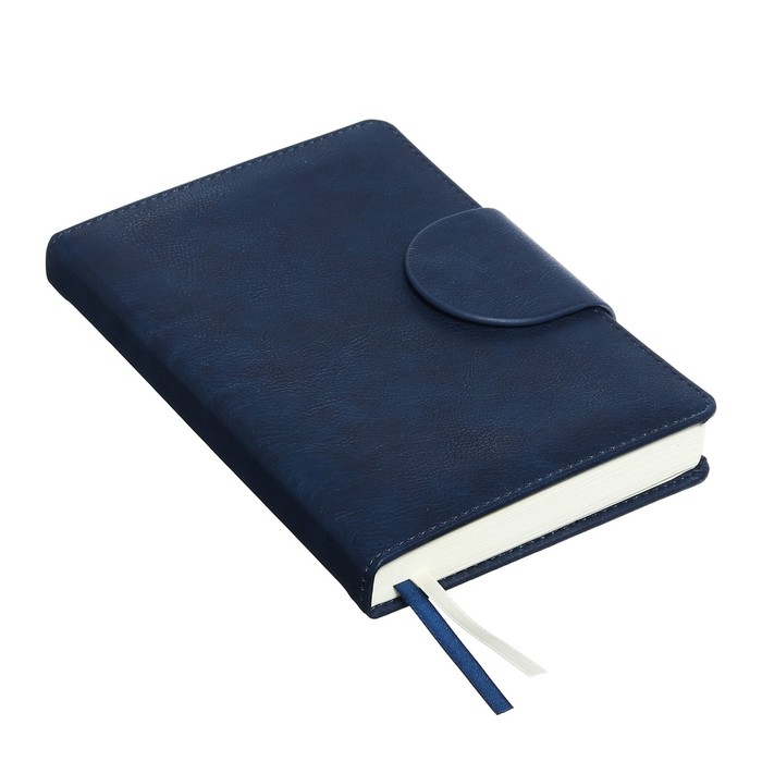 Ежедневник датированный 2024 A5 176 листов, deVENTE.Norwich, твёрдая обложка с поролоном из искусственной кожи, ляссе, кремовый блок 70 г/м2, синий Ежедневник датированный 2024 A5 176 листов, deVENTE.Norwich, твёрдая обложка с поролоном из искусственной кожи, ляссе, кремовый блок 70 г/м2, синий