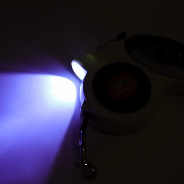 Рулетка &laquo;Пижон&raquo; с фонариком, прорезиненная ручка, 5 м, до 35 кг, чёрно-белая