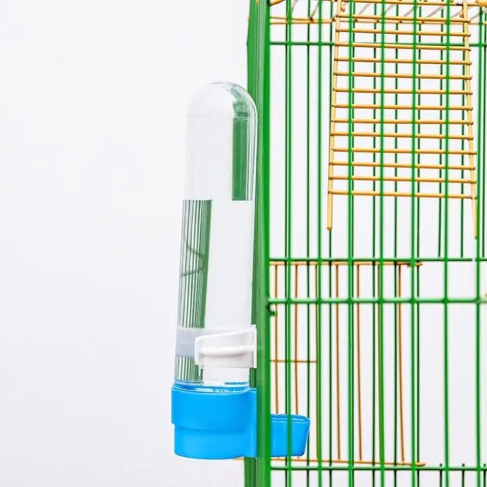 Поилка для птиц 3,3 х 17 см, 120 мл, синяя Поилка для птиц 3,3 х 17 см, 120 мл, синяя