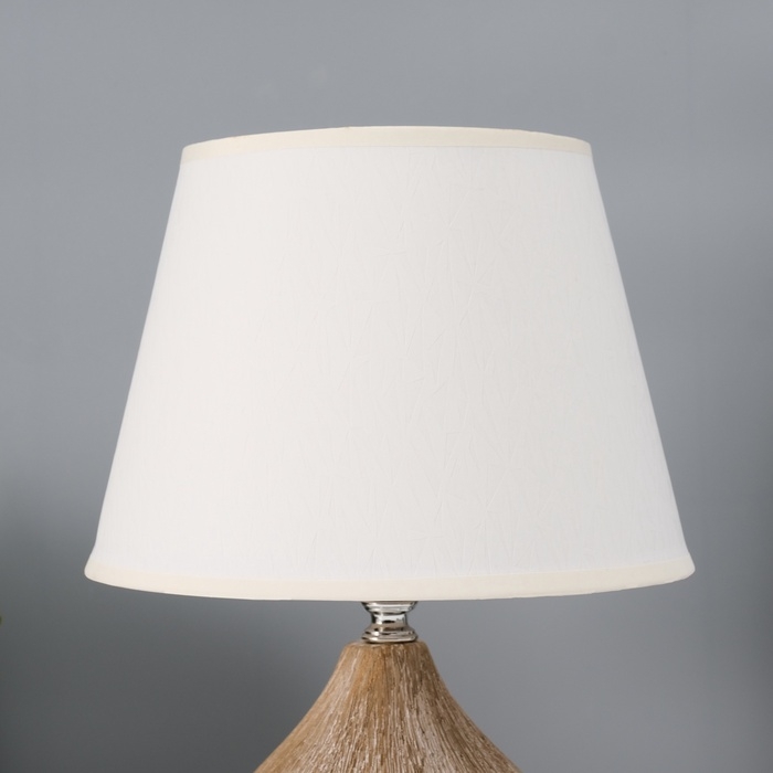 Настольная лампа с абажуром RISALUX «Селано», Е14, 40 Вт, белый, 22.5×22.5×33 см Настольная лампа с абажуром RISALUX «Селано», Е14, 40 Вт, белый, 22.5×22.5×33 см