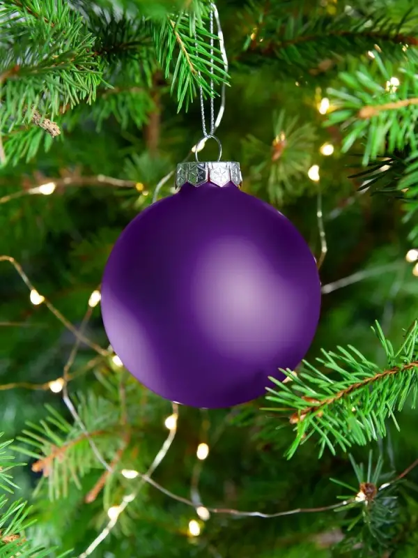 Елочный шар Finery Matt, 8 см, матовый фиолетовый Елочный шар Finery Matt, 8 см, матовый фиолетовый