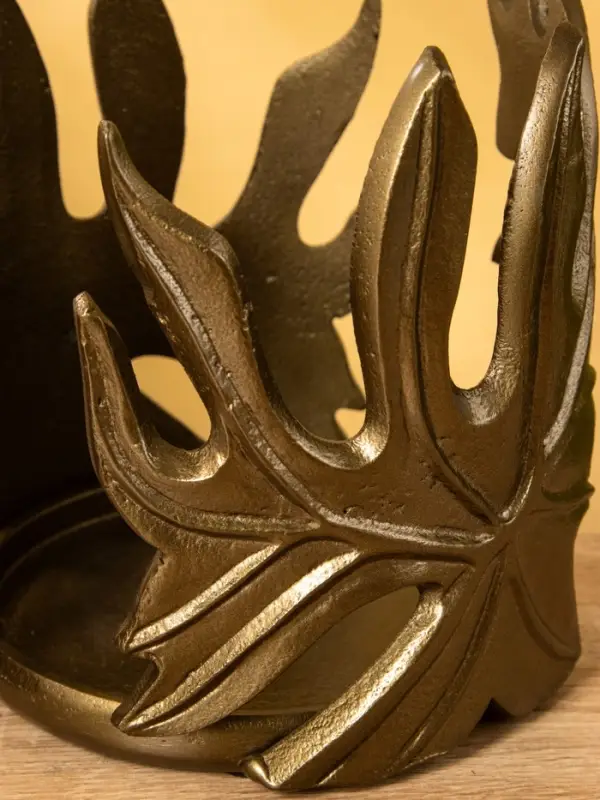 Подсвечник "Языки пламени" алюминий 15,2х15,2х16 см