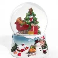 Снежный шар &laquo;Сани с подарками у ёлочки&raquo;, d=6.5 см, 6.5&times;7.5&times;9.5 см