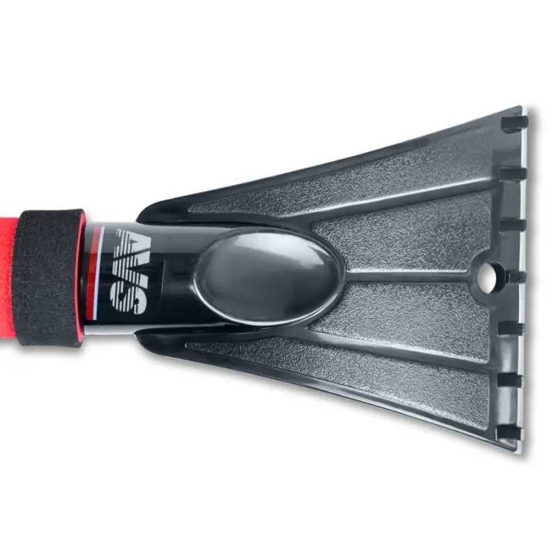 Щётка-скребок AVS WB-6318 (62 cм), мягкая ручка, распушенная щетина.