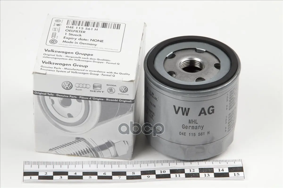Фильтр Масляного Vw Golf Vii 1.4 2012 VAG арт. 04E115561H
