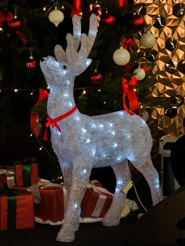 Светодиодная фигура &laquo;Олень гордый&raquo; 52&times;80&times;21 см, акрил, 80 LED, 8 режимов, 24 В, свечение белое
