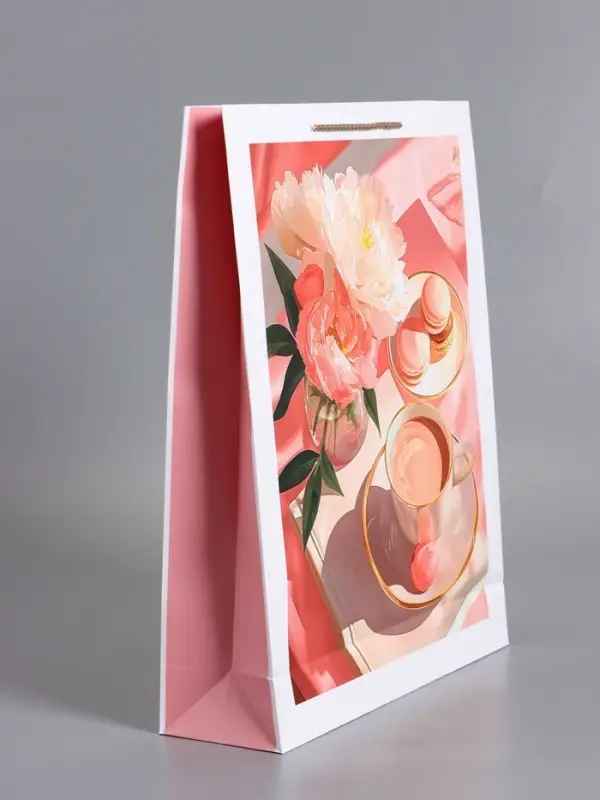 Пакет подарочный "Утренний кофе", ламинированный, 33 х 42,5 х 10 см