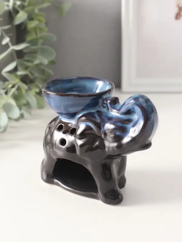 Аромалампа для эфирных масел &laquo;Слон&raquo;, 10&times;13.5&times;7 см, МИКС