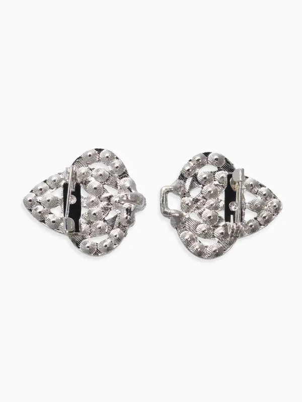 Зажим для кардигана Зажим для кардигана "Ажур", шип, цвет белый в серебре