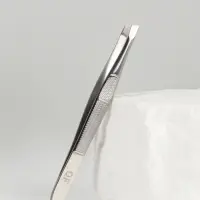 Пинцет &laquo;Premium&raquo; скошенный, узкий, 9 см, серебристый