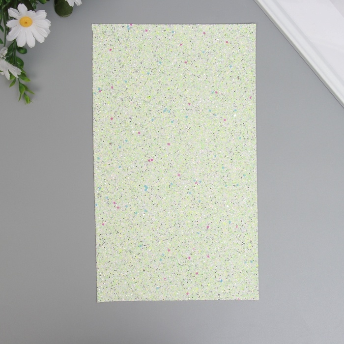 Лист для творчества иск.кожа Лист для творчества иск.кожа "Блёстки" бело-зелёный лист 33х20 см толщина 1,6 мм
