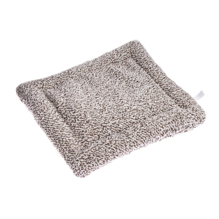 Игрушка на панель авто, кошечки на подушке, белый окрас Игрушка на панель авто, кошечки на подушке, белый окрас