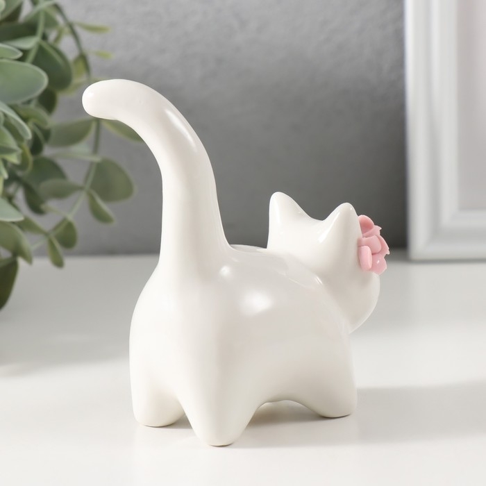 Сувенир керамика Сувенир керамика "Котик белый пухлый с розовыми цветочками" 7,8х5х10 см