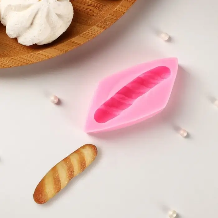 Молд «Багет», силикон, 7,5×3,5×1,5 см, цвет розовый Молд «Багет», силикон, 7,5×3,5×1,5 см, цвет розовый