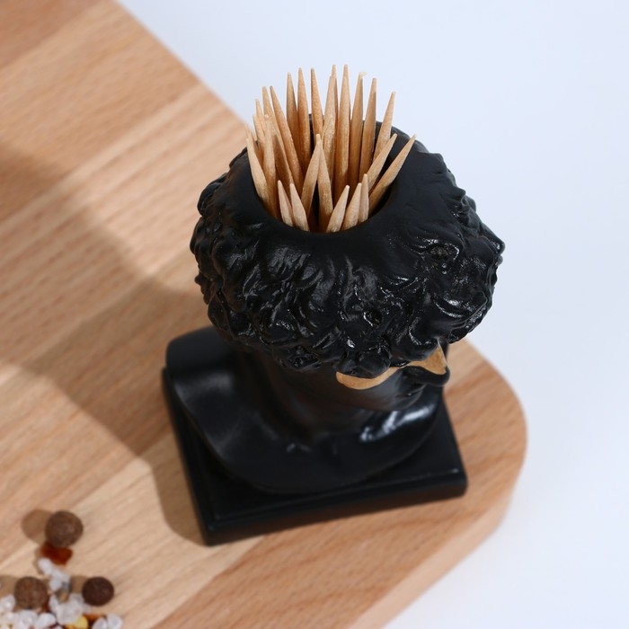 Подставка для зубочисток «Давид», черная с золотым, 5х5х9 см Подставка для зубочисток «Давид», черная с золотым, 5х5х9 см