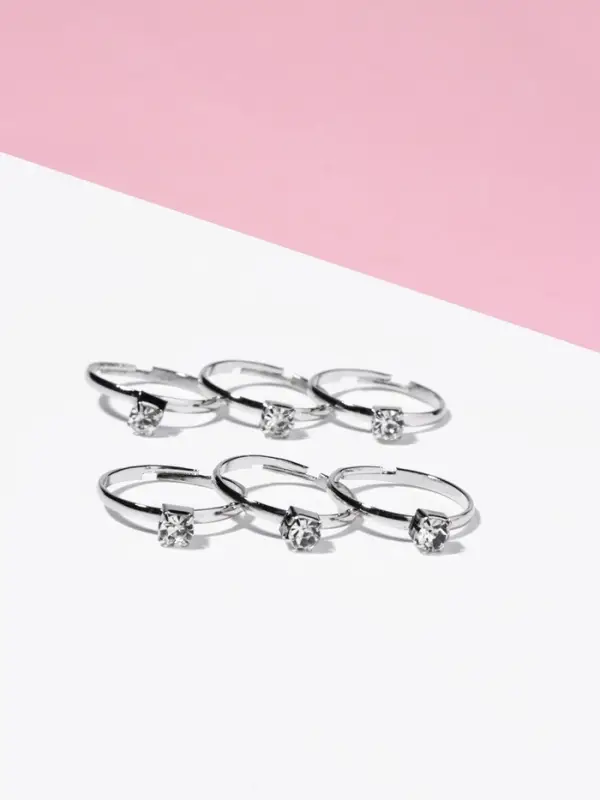 Кольцо детское Выбражулька «Как у мамы», кристалл 4 мм, белое в серебре, безразмерное Кольцо детское Выбражулька «Как у мамы», кристалл 4 мм, белое в серебре, безразмерное