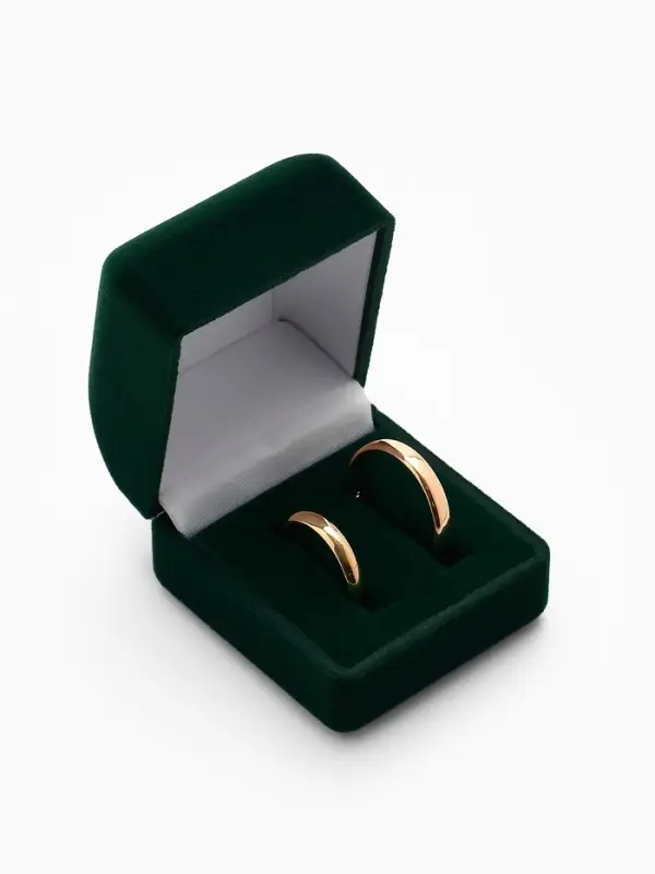 Футляр под серьги, кольца, запонки &laquo;Изумруд&raquo;, бархатный, 4.5&times;5 см, зелёный