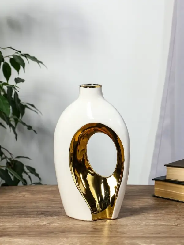 Ваза керамика настольная Ваза керамика настольная "Лари" (набор 2 шт) h=26х23, d=4 см, белый