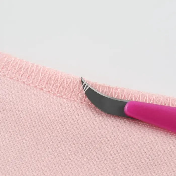 Нож для распарывания швов, с чехлом, 13,5 см, лезвие 1,5 см, цвет фиолетовый Нож для распарывания швов, с чехлом, 13,5 см, лезвие 1,5 см, цвет фиолетовый