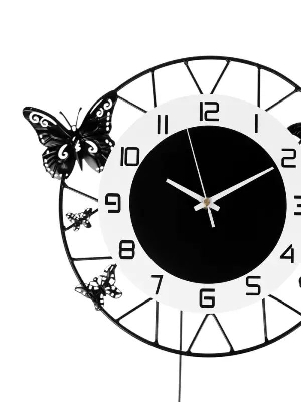 Часы настенные интерьерные &laquo;Бабочки&raquo;, с маятником, плавный ход, 35&times;51 см