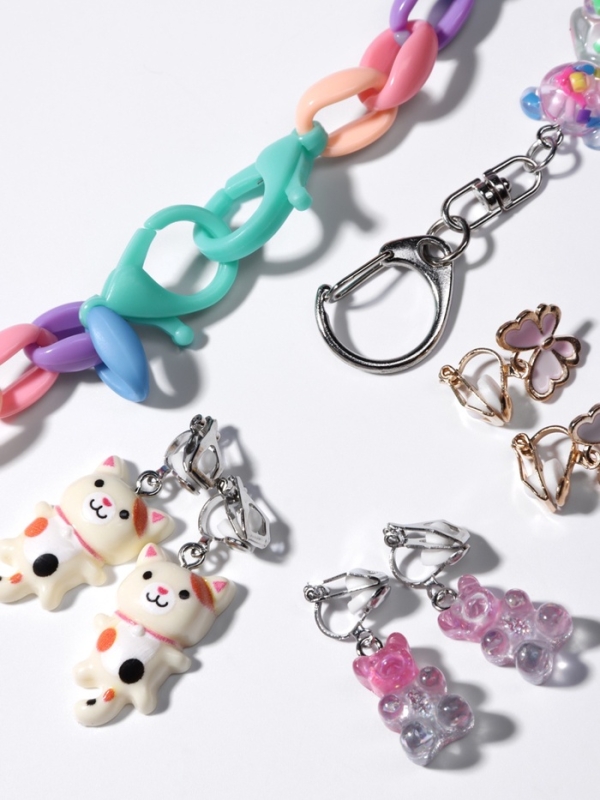 Набор Набор "Выбражулька" 6 пр.: цепочка единорог. 3 пары клипс кот, мишки, бабочки, брелок мишка 108411