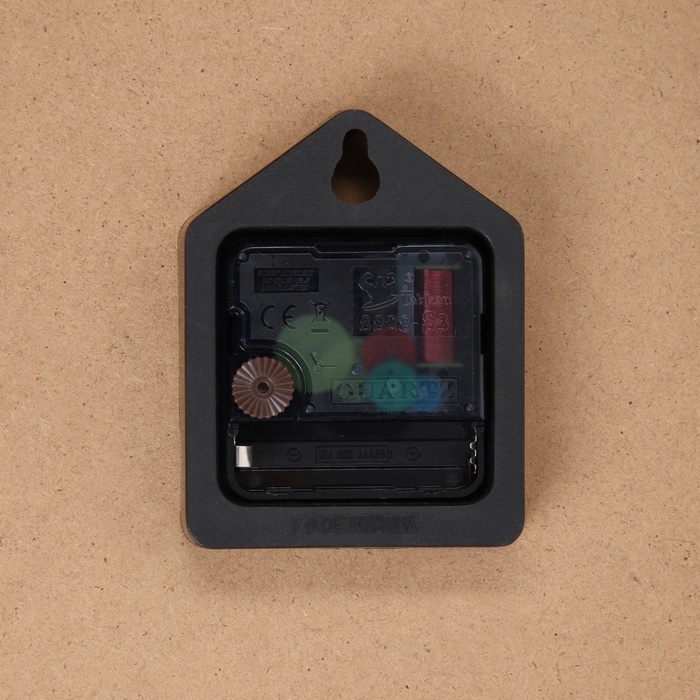 Часы настенные интерьерные «Гитара», плавный ход, d-40 см, с зеркалом Часы настенные интерьерные «Гитара», плавный ход, d-40 см, с зеркалом