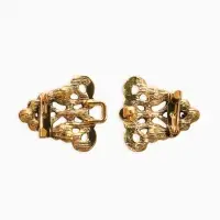 Зажим для кардигана "Ажур", бутоны, цвет золотой в черненом золоте Зажим для кардигана "Ажур", бутоны, цвет золотой в черненом золоте