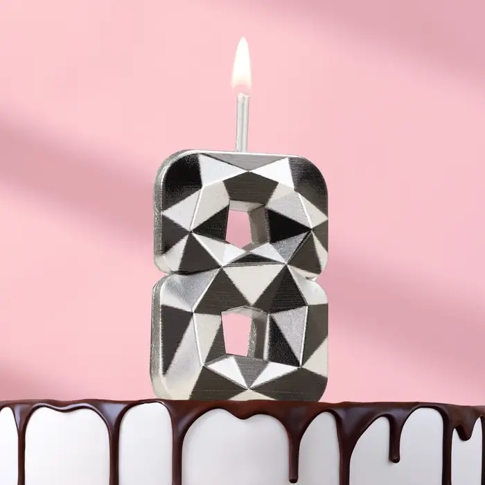 Свеча для торта «Алмаз», цифра 8, серебристый металлик Свеча для торта «Алмаз», цифра 8, серебристый металлик