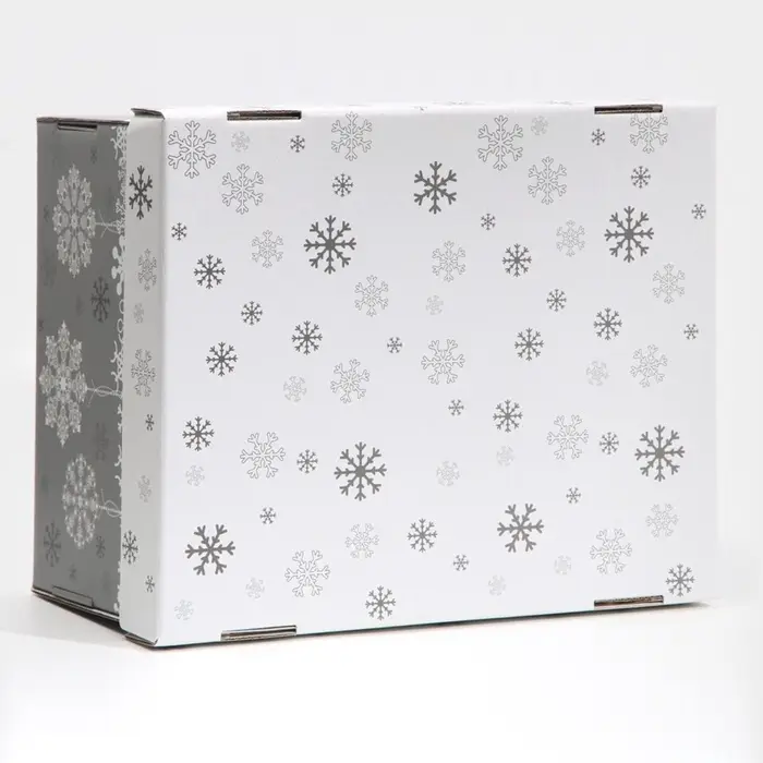 Коробка подарочная новогодняя складная Let it snow, 31&times;25.5&times;16 см, Новый год