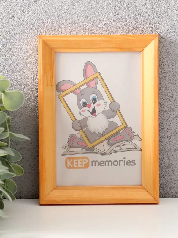 Фоторамка дерево 10х15 см, сосна №2 (пластиковый экран) Фоторамка дерево 10х15 см, сосна №2 (пластиковый экран)