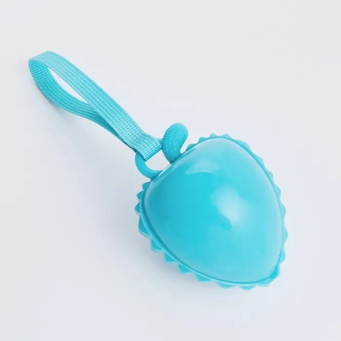 Массажная игрушка для собак &laquo;Клубничка&raquo;,10 см, пищащая, TPR, МИКС