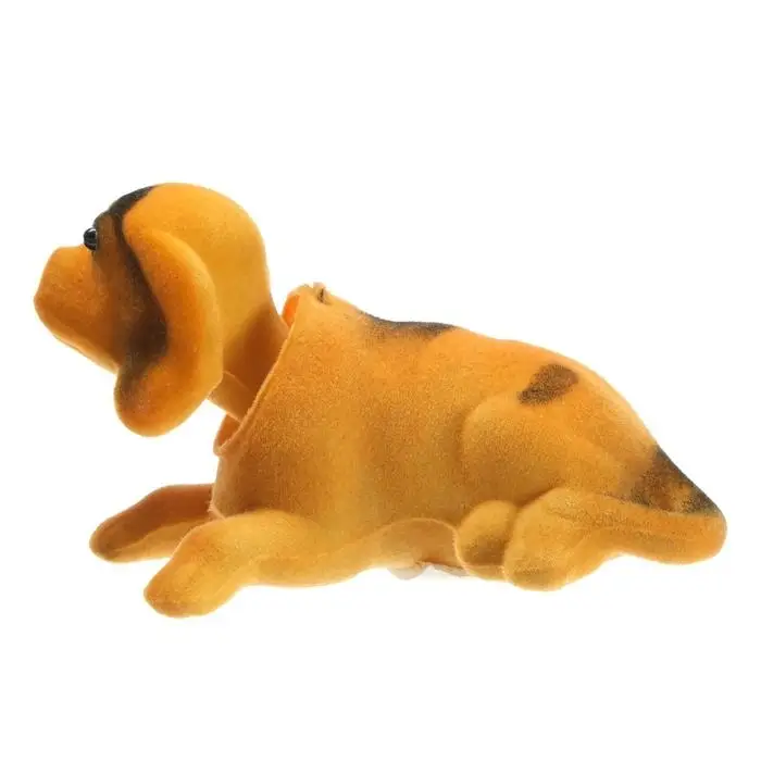 Собака на панель авто, качающая головой, малая, бежевый окрас Собака на панель авто, качающая головой, малая, бежевый окрас