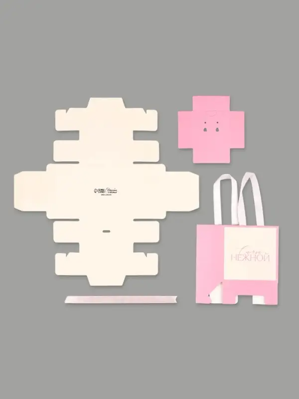 Коробка-пакет под бижутерию «Самой нежной», 7.5 х 7.5 х 3.5 см