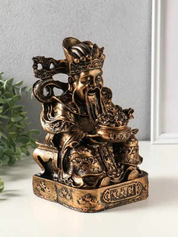 Фигура &laquo;Цань-шэнь&raquo;, бог богатства, 24&times;14&times;13 см, под бронзу