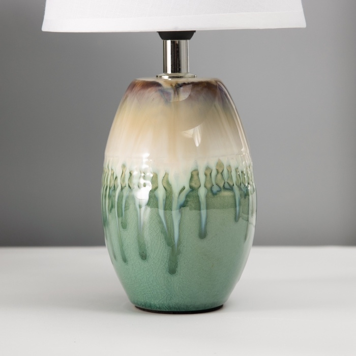 Настольная лампа с абажуром RISALUX «Эвита», Е14, 40 Вт, 20×15×30 см Настольная лампа с абажуром RISALUX «Эвита», Е14, 40 Вт, 20×15×30 см