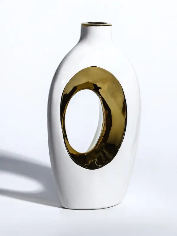 Ваза керамика настольная Ваза керамика настольная "Лари" (набор 2 шт) h=26х23, d=4 см, белый