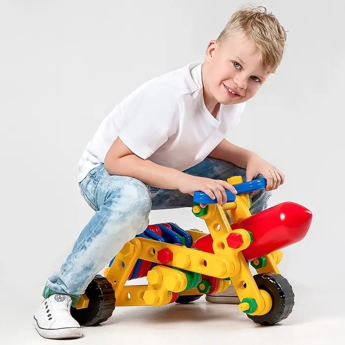 Конструктор пластиковый &laquo;Большое путешествие&raquo;, 5 в 1, 267 деталей