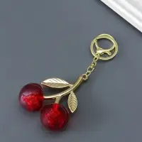 Брелок на кольце с карабином "Вишенки" 7,5х6х2,8 см