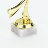Кубок &laquo;Девушка в полете&raquo;, наградная фигура, подставка камень