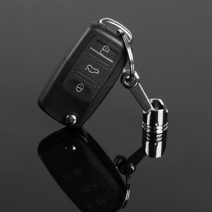 Брелок для ключей Cartage, поршень, металл, хром Брелок для ключей Cartage, поршень, металл, хром