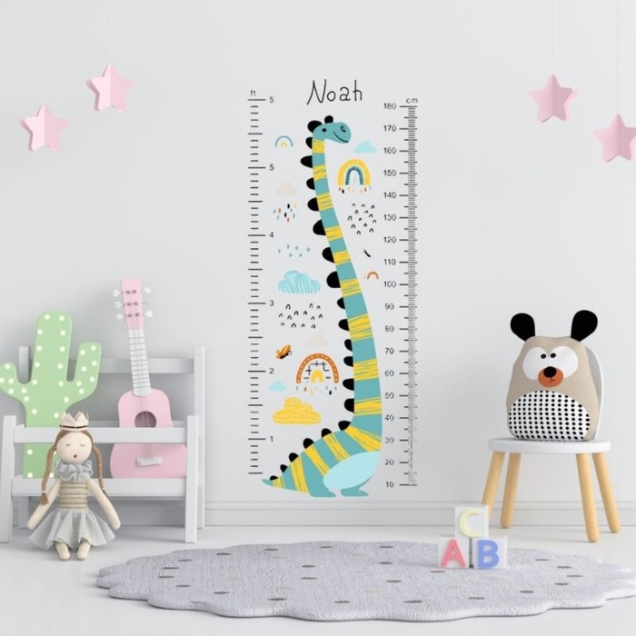 Наклейка пластик интерьерная цветная ростомер  Наклейка пластик интерьерная цветная ростомер "Динозаврик Ноа" 60x90 см