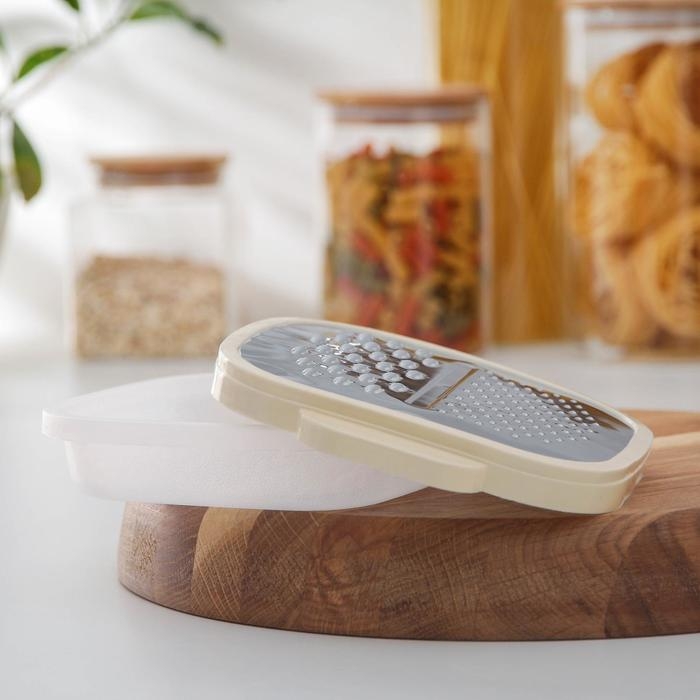 Тёрка с контейнером Доляна «Универсал», 2 в 1, 19×14,5×3,5 см, цвет МИКС Тёрка с контейнером Доляна «Универсал», 2 в 1, 19×14,5×3,5 см, цвет МИКС