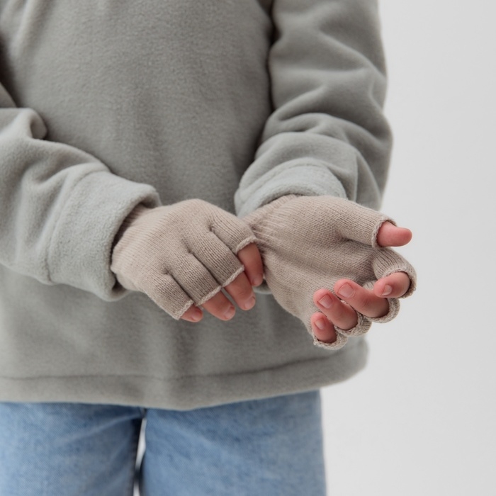 Митенки MINAKU ,цв. бежевый, р-р 15 (6-8 лет) Митенки MINAKU ,цв. бежевый, р-р 15 (6-8 лет)