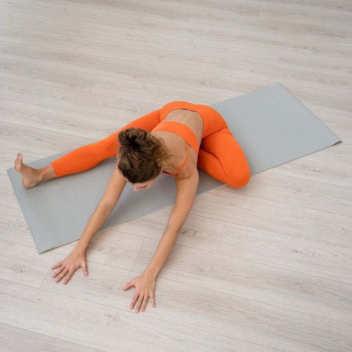 Коврик для йоги Sangh, 173×61×0,6 см, цвет серый