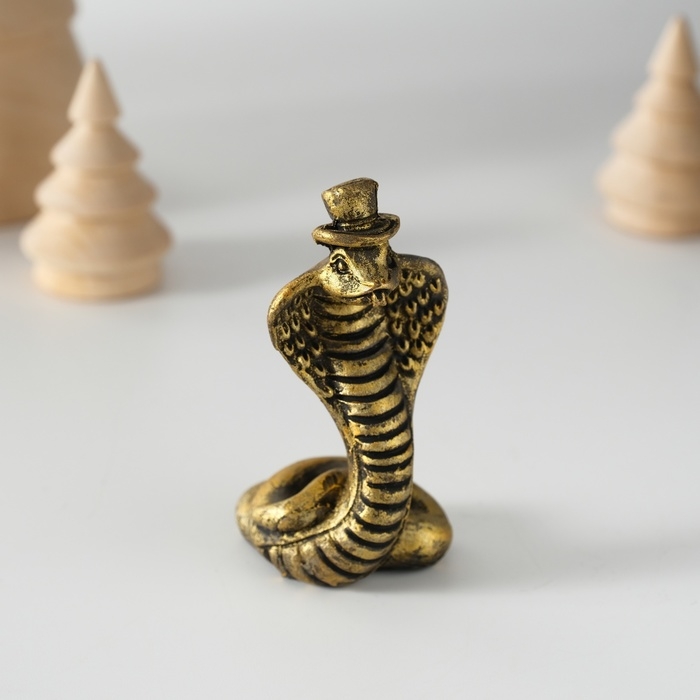 Сувенир полистоун Сувенир полистоун "Кобра в цилиндре" чёрно-золотая 3,6х6 см