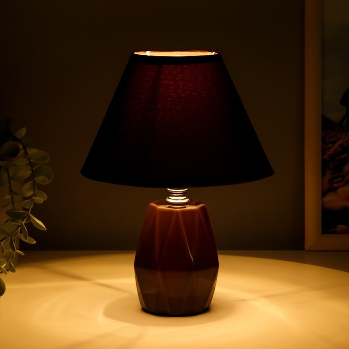 Настольная лампа 16877/1TR E14 40Вт терракотовый 18х18х24 см Настольная лампа 16877/1TR E14 40Вт терракотовый 18х18х24 см