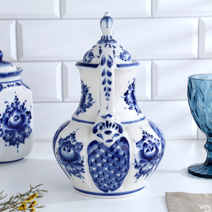 Кувшин «Восточный», 15х18х27 см, 1,76 л, гжель Кувшин «Восточный», 15х18х27 см, 1,76 л, гжель